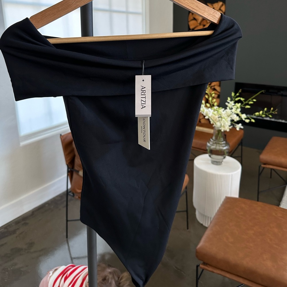 Aritzia Contour Bodysuit NWT